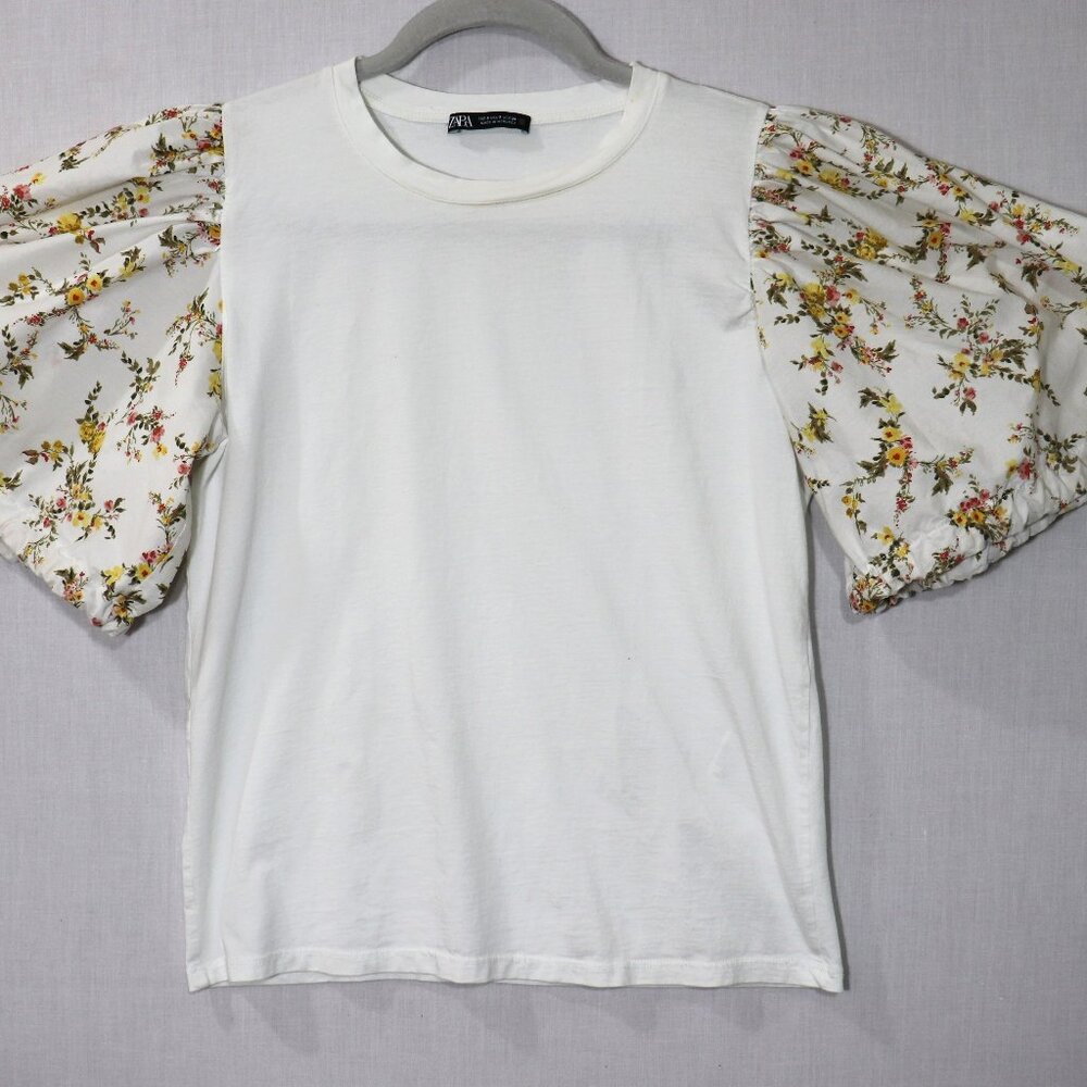 Zara Womens White Puffed Floral Sleeve Blouse - Size Small